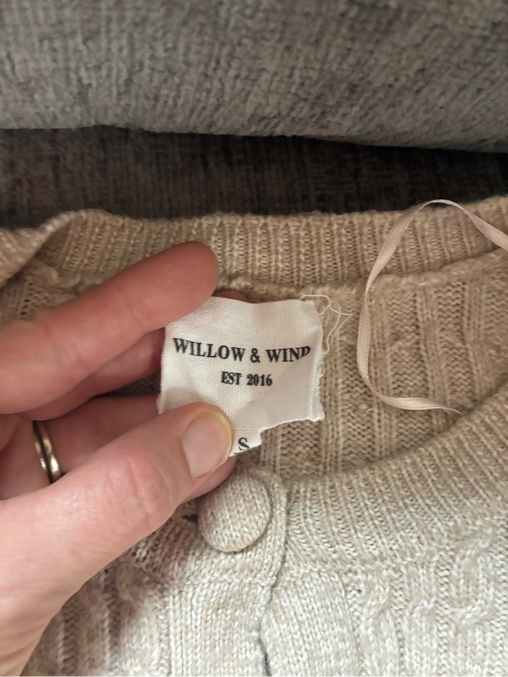 Willow & Wind Women's Cream Button-Front Knit Cardigan